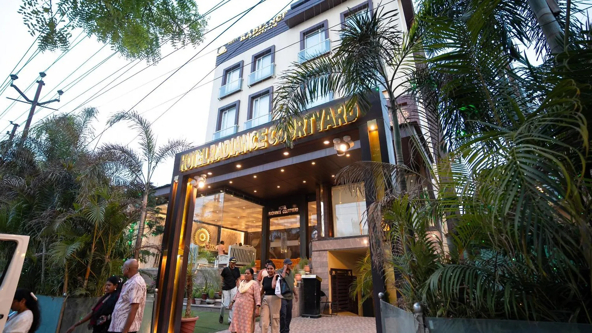 Hotel Radiance Courtyard Varanasi